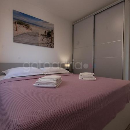 Sea View Apartments Diana มาคาร์สกา ภายนอก รูปภาพ