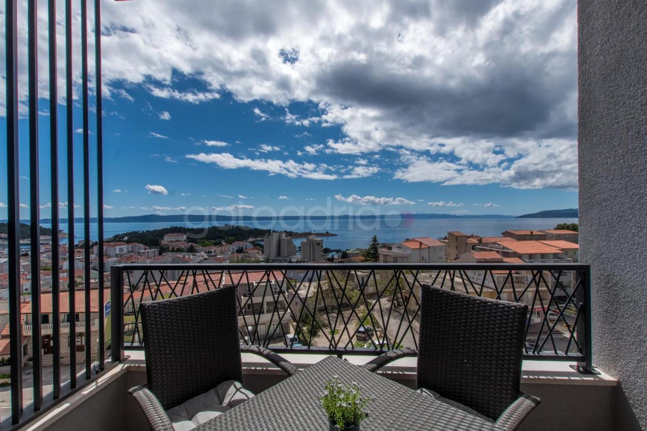 Sea View Apartments Diana มาคาร์สกา ภายนอก รูปภาพ
