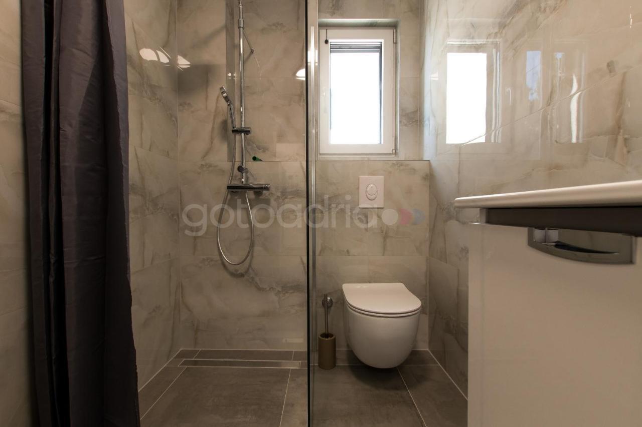 Sea View Apartments Diana มาคาร์สกา ภายนอก รูปภาพ