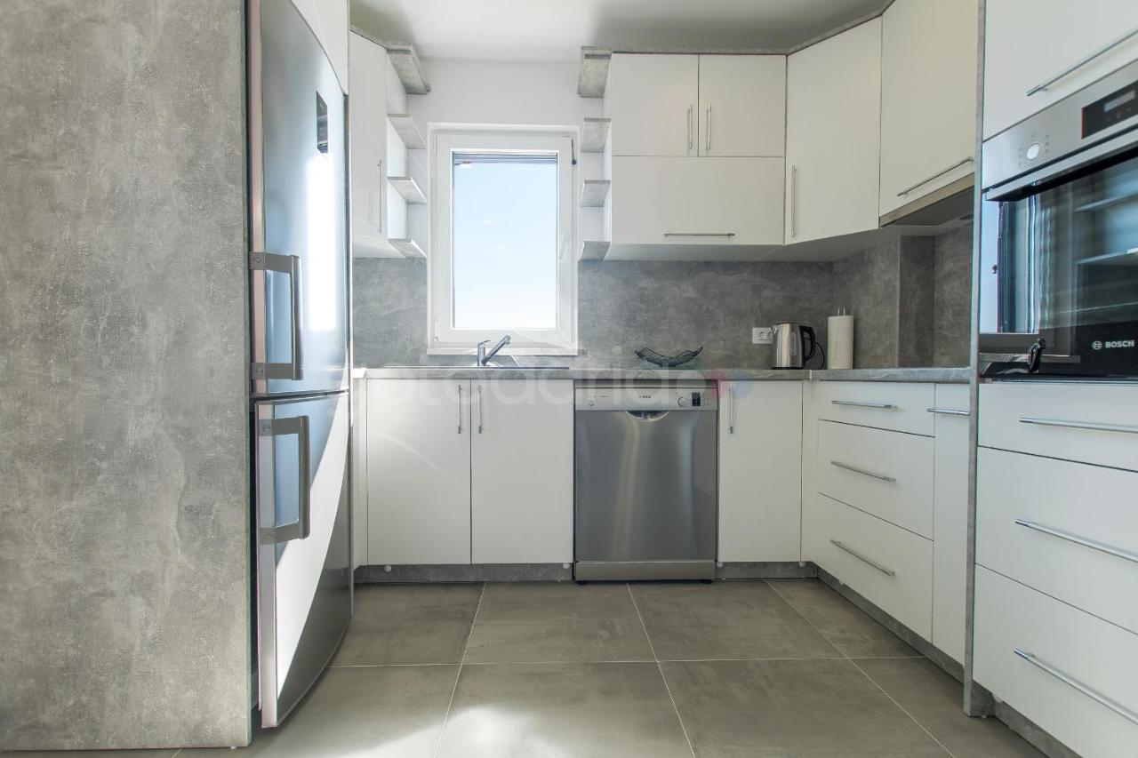 Sea View Apartments Diana มาคาร์สกา ภายนอก รูปภาพ