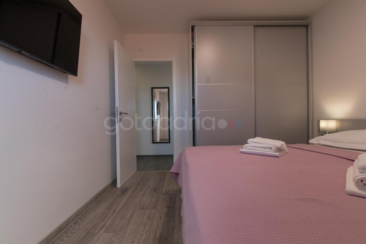 Sea View Apartments Diana มาคาร์สกา ภายนอก รูปภาพ