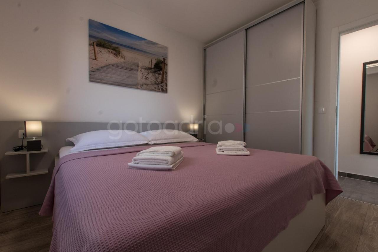 Sea View Apartments Diana มาคาร์สกา ภายนอก รูปภาพ
